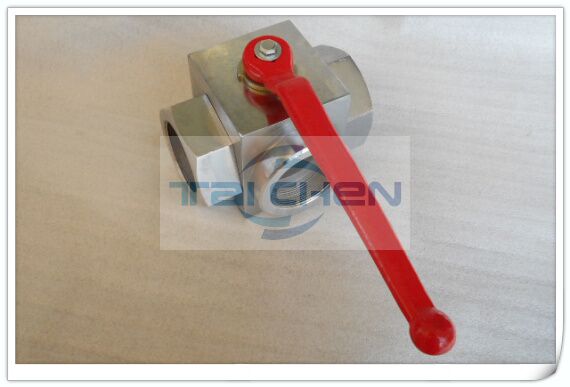 高壓三通球閥圖片,Q14N內(nèi)螺紋三通球閥實(shí)物圖片,上海臺臣閥門廠